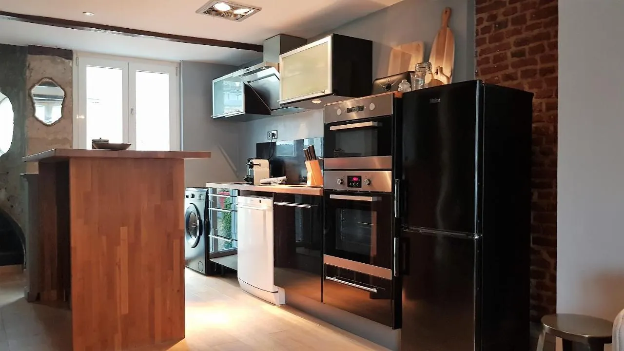 Little Suite Clem Lille France