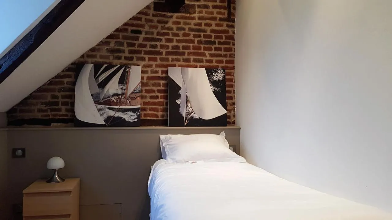 Little Suite Clem Lille France